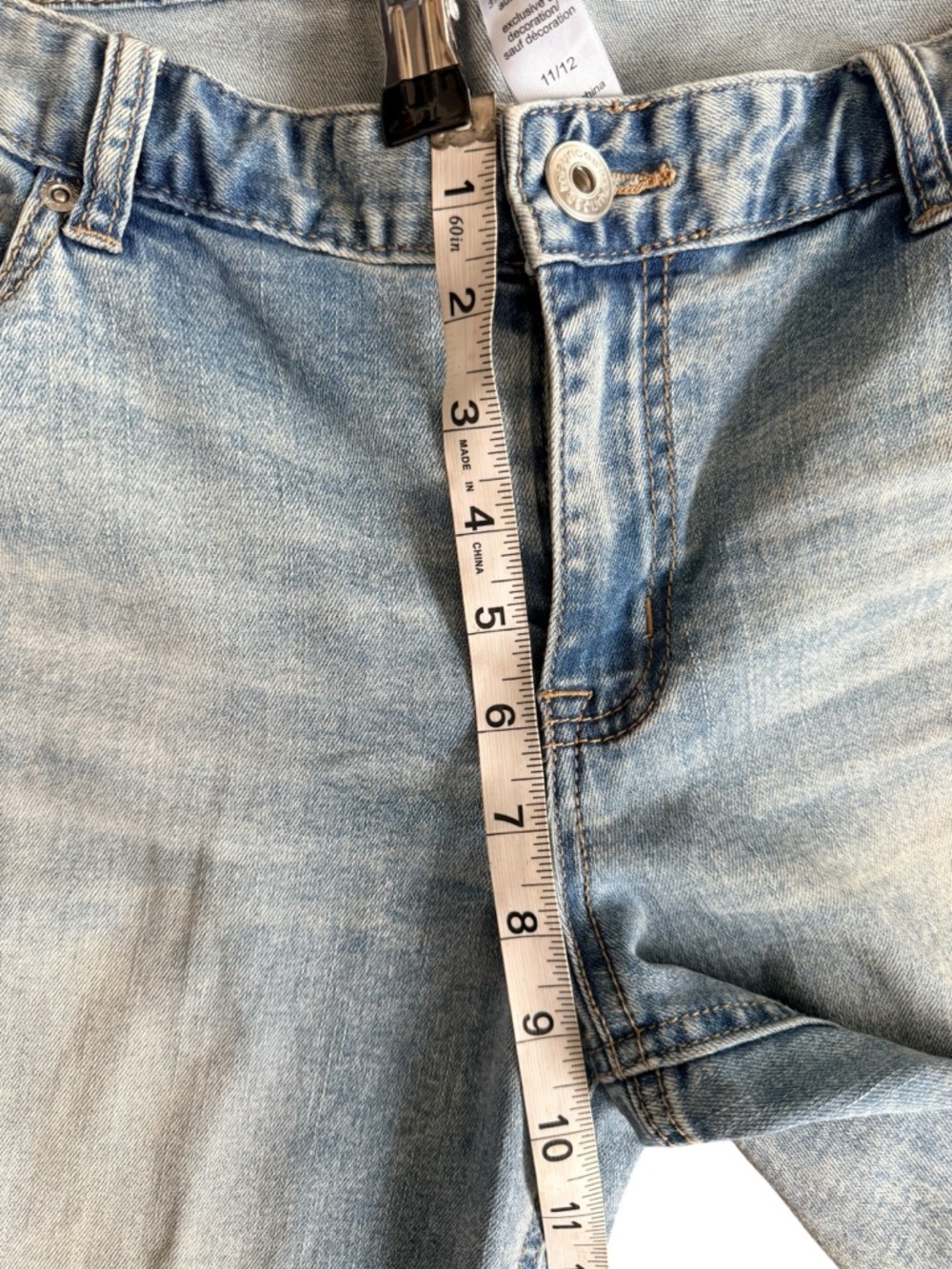 Maurices Distressed Skinny Jeans Size 11/12 Light Wash Mid Rise Stretch - Picture 7 of 8